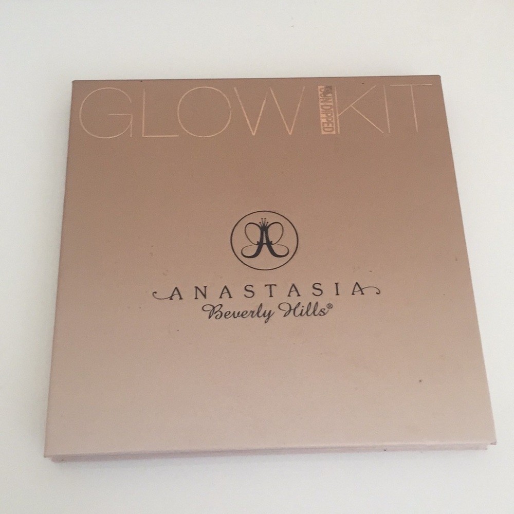 ABH glow kit in sun dipped